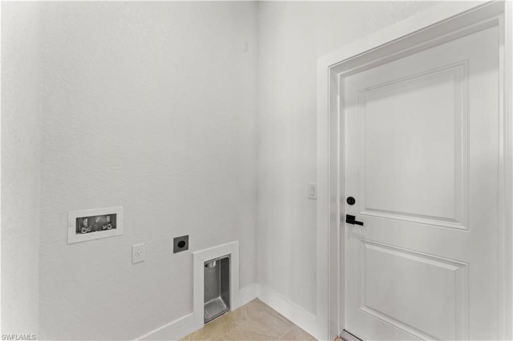 197 Rotonda Cir Property Photo 39