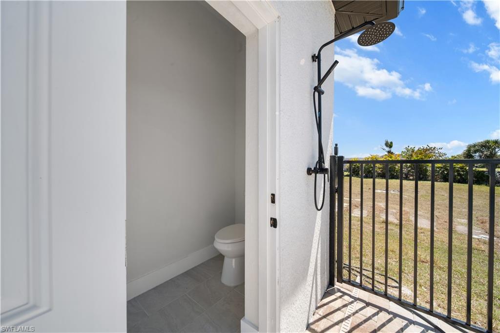 197 Rotonda Cir Property Photo 43