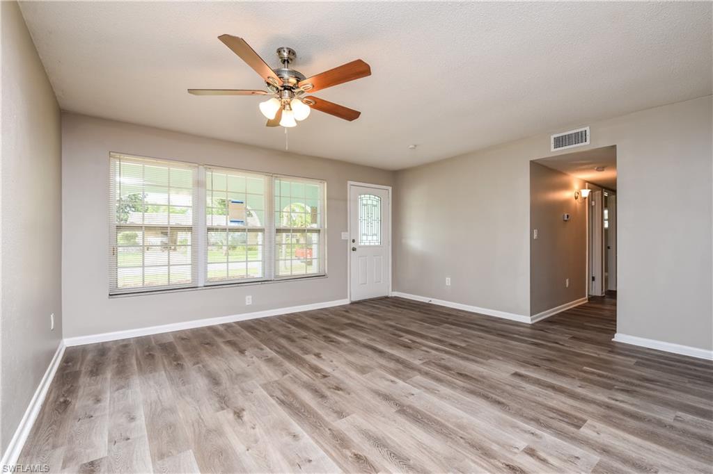 6035 Slade Rd Property Photo 3