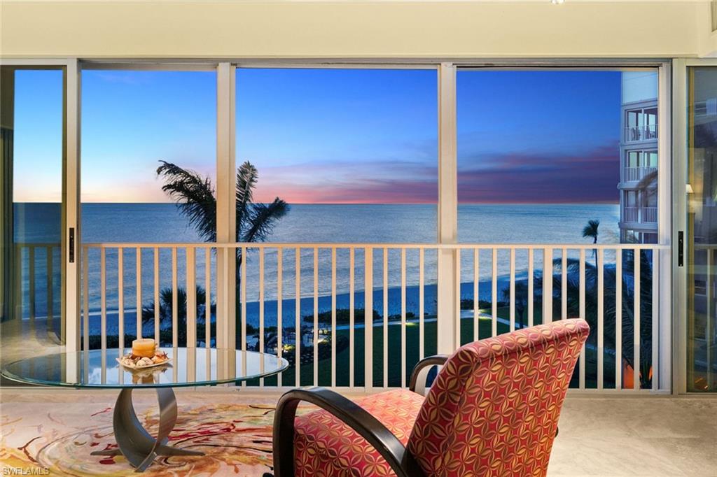 2901 Gulf Shore Blvd N Property Photo 2