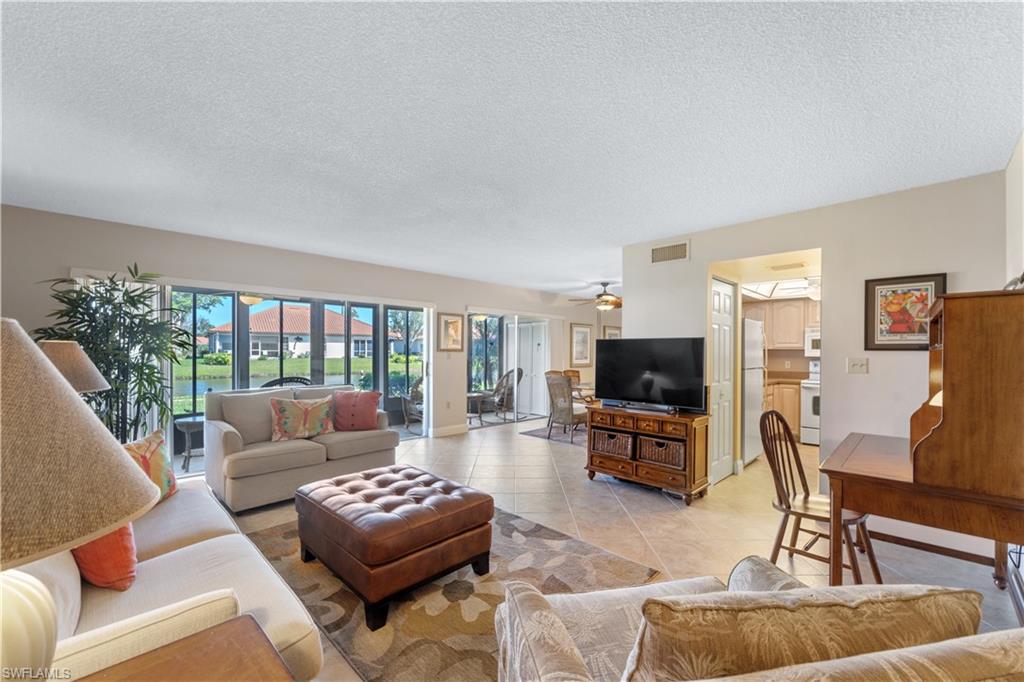 5463 Peppertree Dr # 13 Property Photo 1