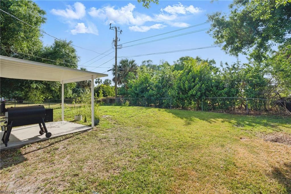 2123 W Gardenia Cir Property Photo 22