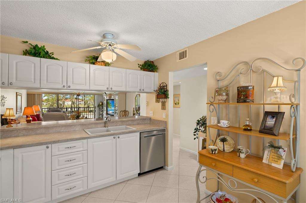7065 Dennis Cir # F203 Property Photo 11