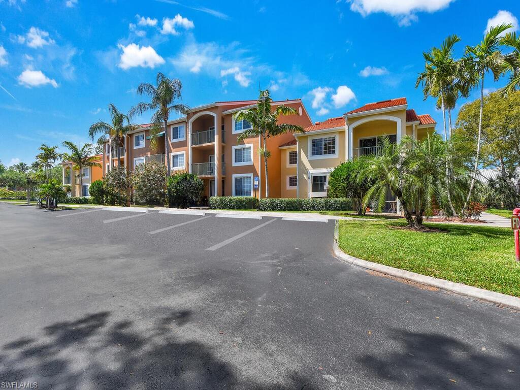 1180 Wildwood Lakes BLVD # 207 Property Photo 1