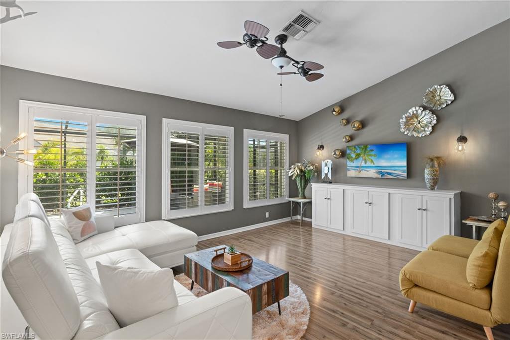 3701 Bali Ln Property Photo 3