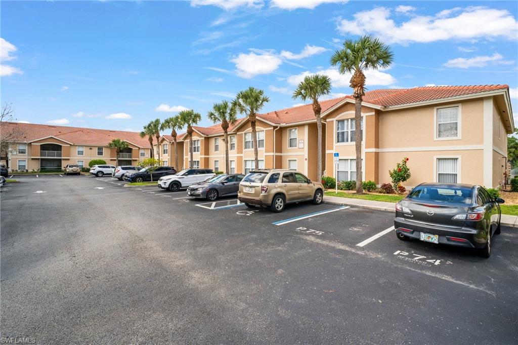 8245 Ibis Club Drive Dr # 401 Property Photo 3
