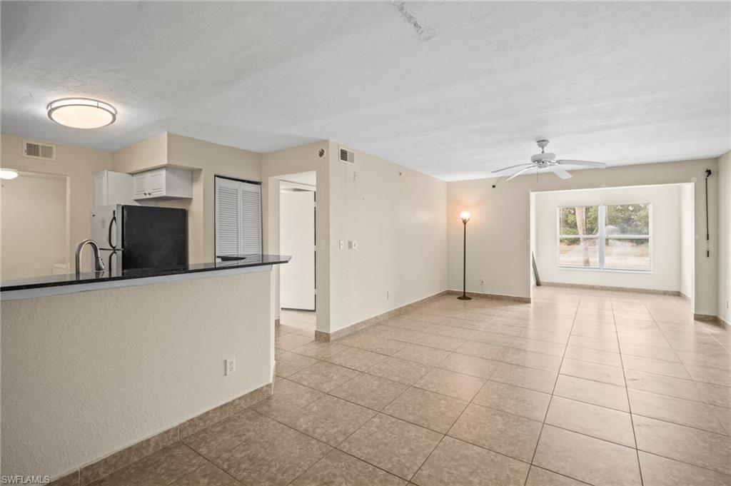8245 Ibis Club Drive Dr # 401 Property Photo 4