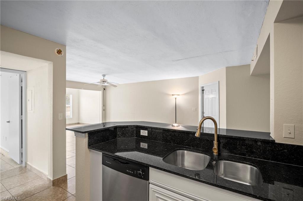 8245 Ibis Club Drive Dr # 401 Property Photo 13