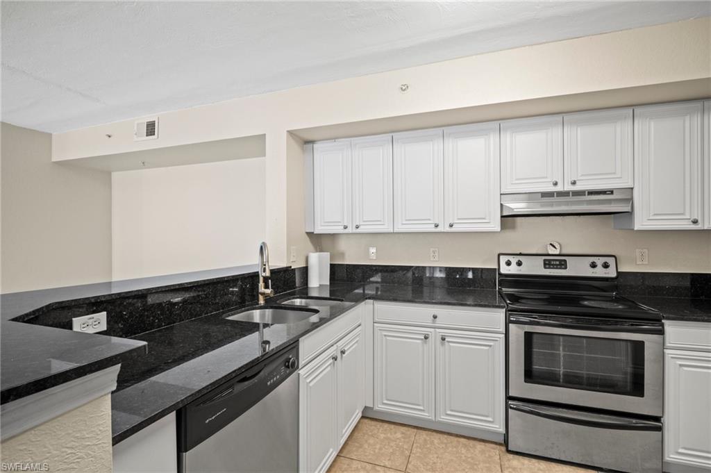 8245 Ibis Club Drive Dr # 401 Property Photo 16
