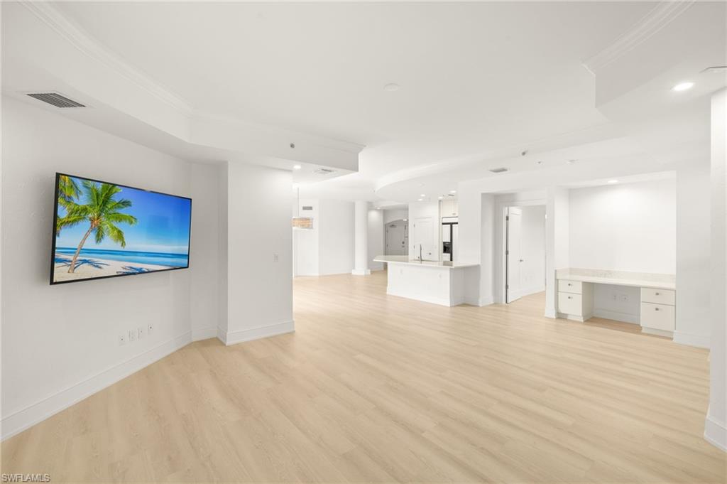 9123 Strada Pl # 7316 Property Photo 11