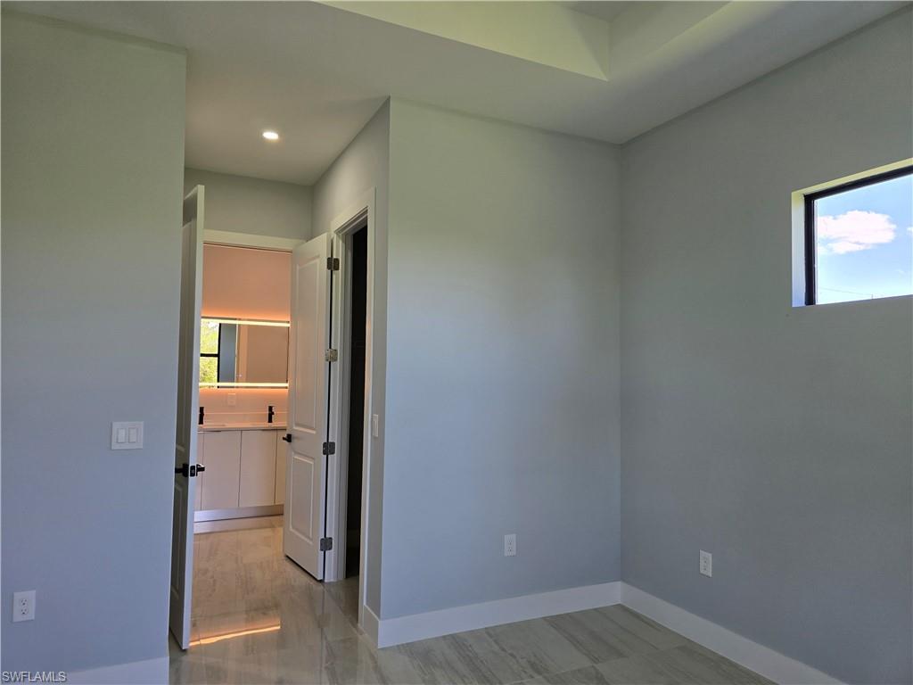 1011 Harwood Ave S Property Photo 31