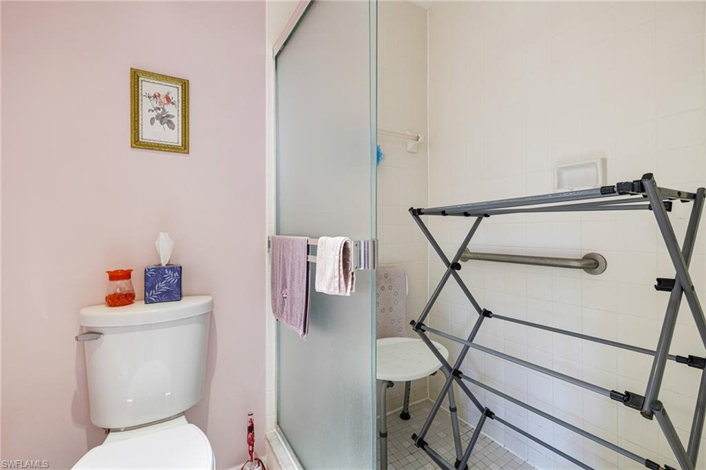15452 Admiralty Cir # 6 Property Photo 17