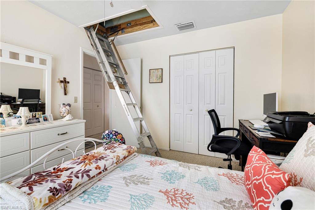 15452 Admiralty Cir # 6 Property Photo 32