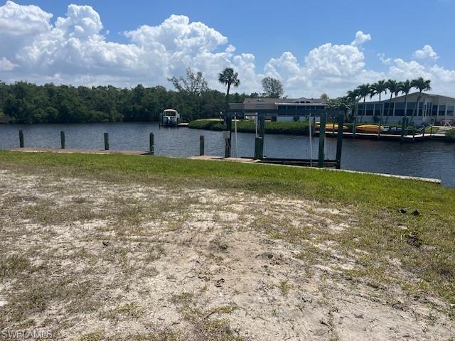 5547 Sir Walter Way Property Photo 3