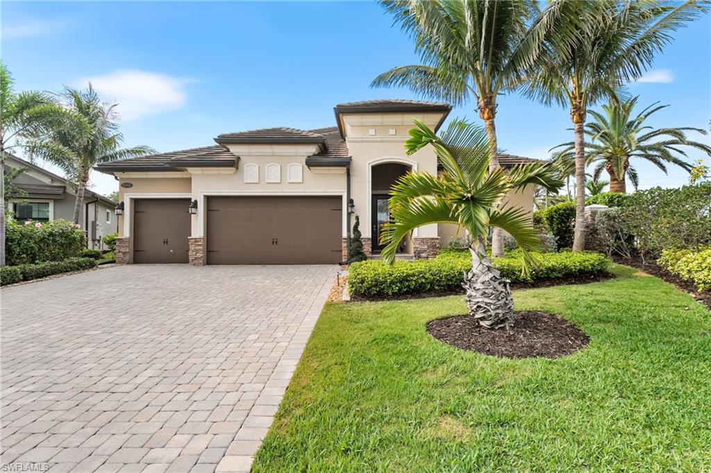 15965 Tropical Breeze Dr Property Photo 5