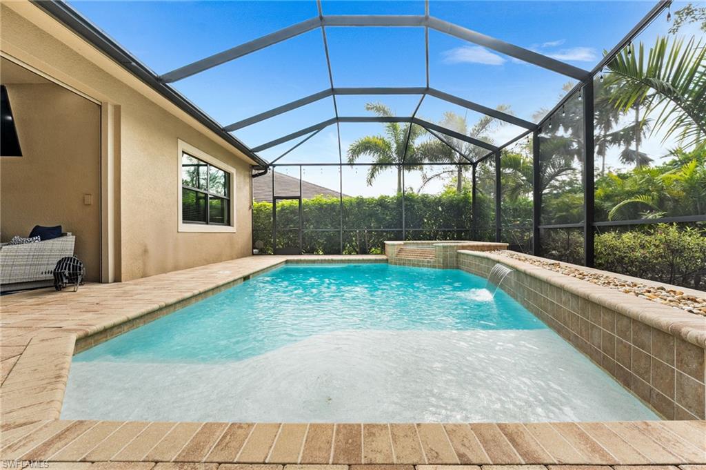 15965 Tropical Breeze Dr Property Photo 38