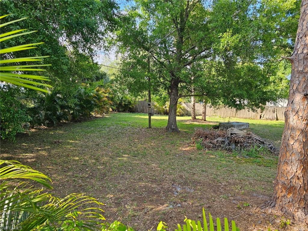 230 Capitol St Property Photo 1