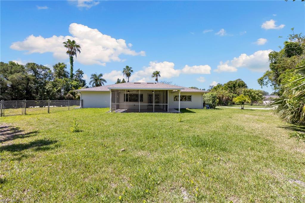 9874 Winterview Dr Property Photo 44