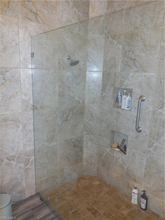 5267 Hawkesbury Way Property Photo 16