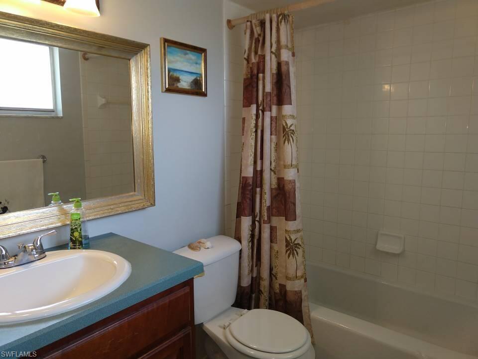 847 Hydrangea Dr Property Photo 17