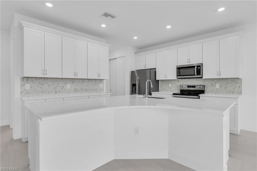 4259 Sonoma Oaks Cir Property Photo 8