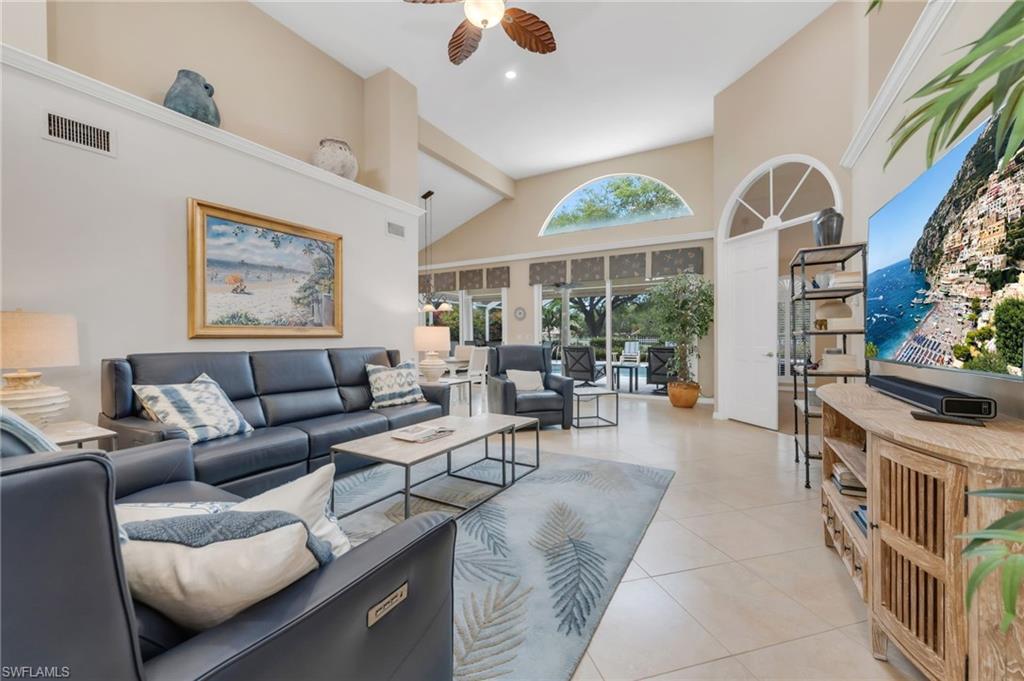 172 Via Napoli Property Photo 6