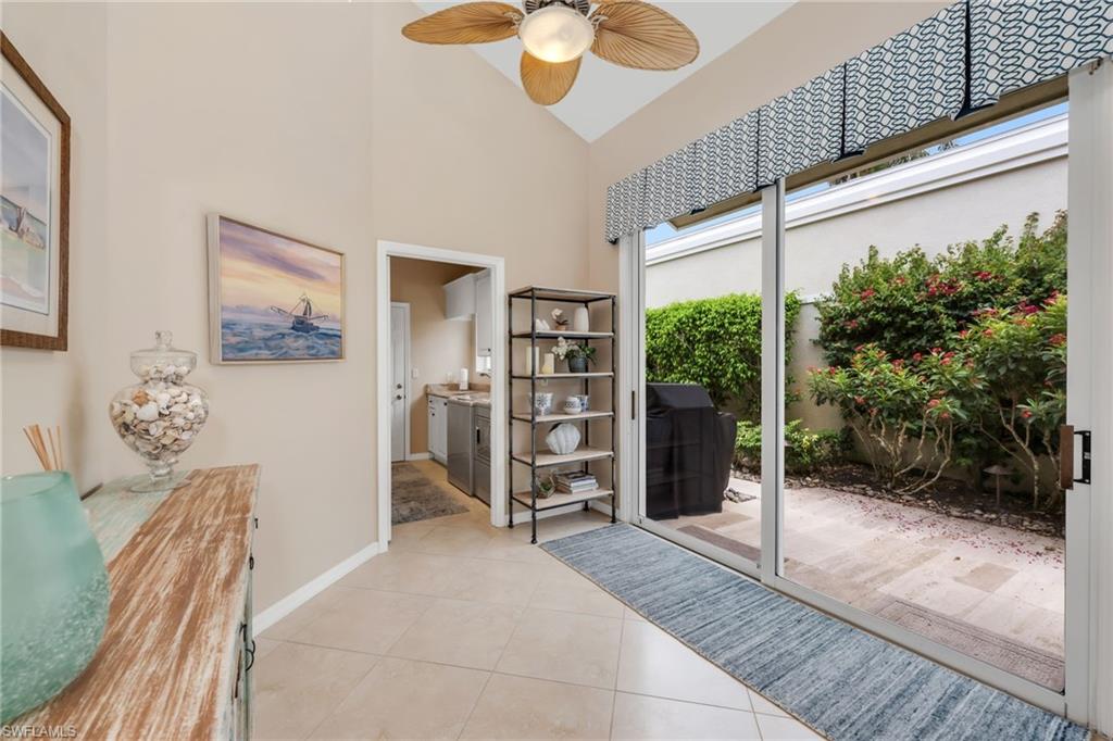 172 Via Napoli Property Photo 11