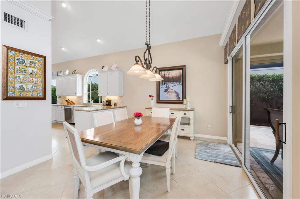 172 Via Napoli Property Photo 13