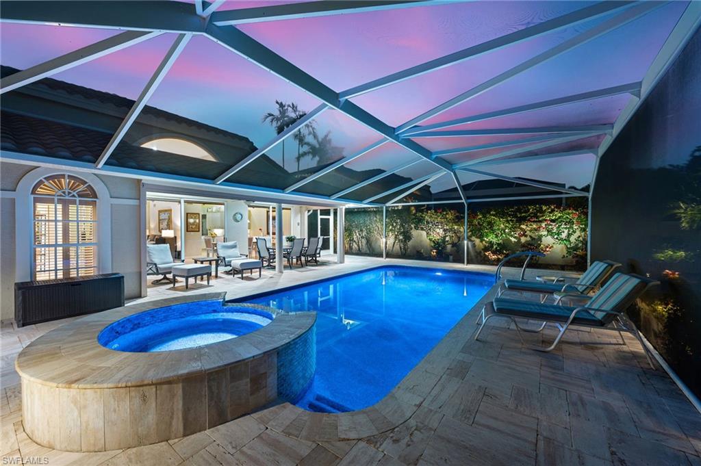 172 Via Napoli Property Photo 36