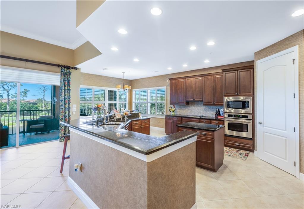 18550 Sandalwood Pointe # 202 Property Photo 7