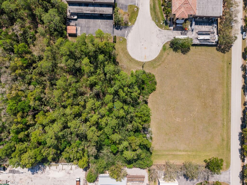 28401 Race Track Rd Property Photo 10