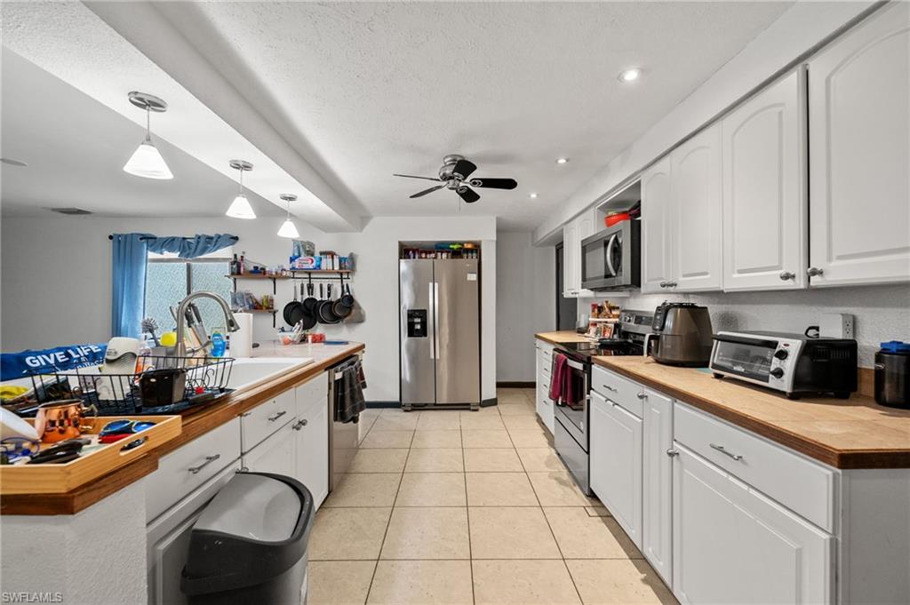 17208 Haitian Dr Property Photo 3