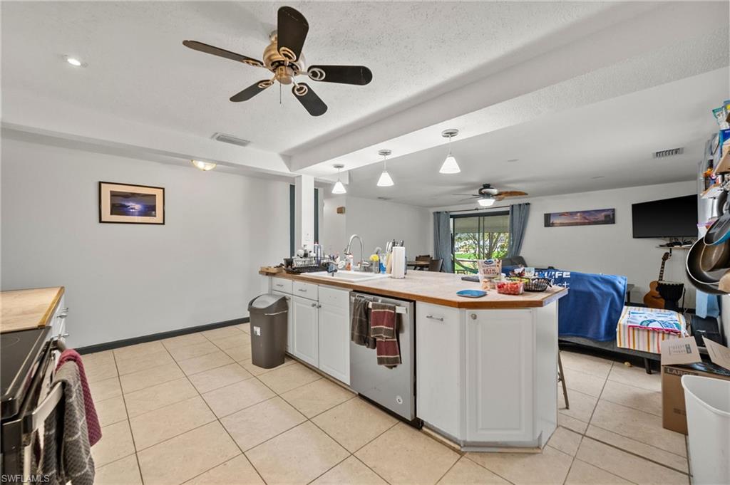 17208 Haitian Dr Property Photo 4