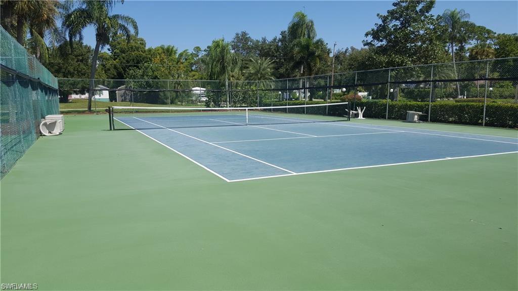 15448 Admiralty Cir # 10 Property Photo 24