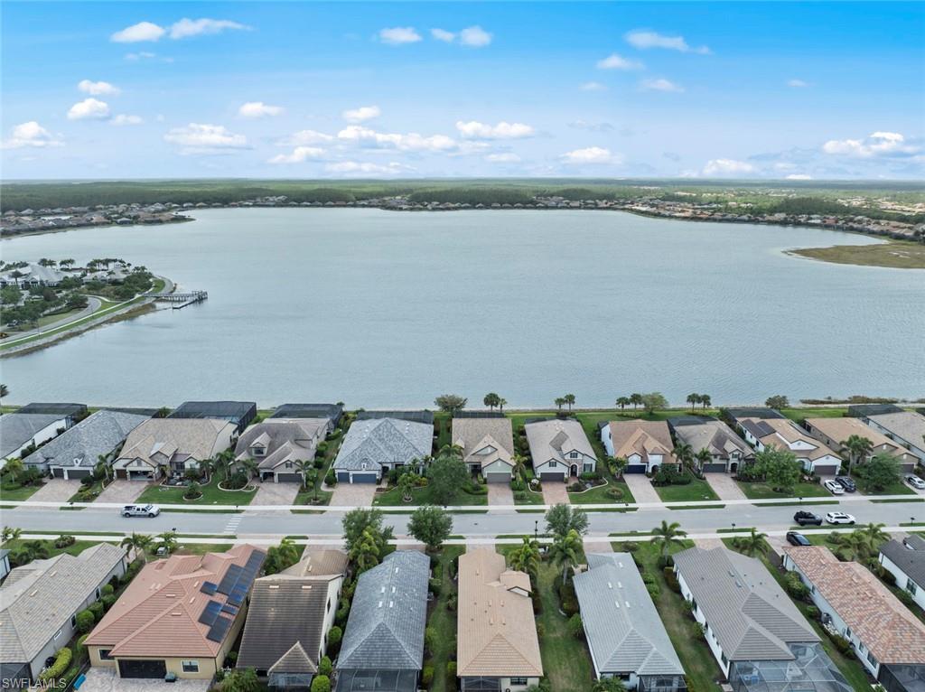 20127 Corkscrew Shores Blvd Property Photo 4