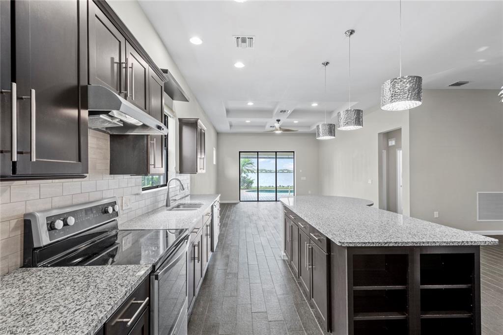 20127 Corkscrew Shores Blvd Property Photo 17