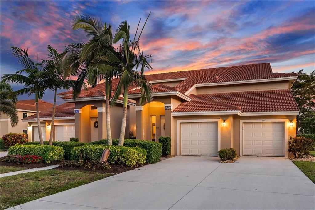 6810 Huntington Lakes Cir # 202 Property Photo 1