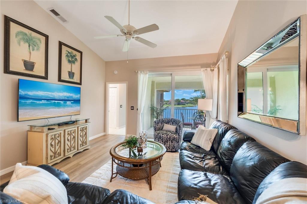 6810 Huntington Lakes Cir # 202 Property Photo 10