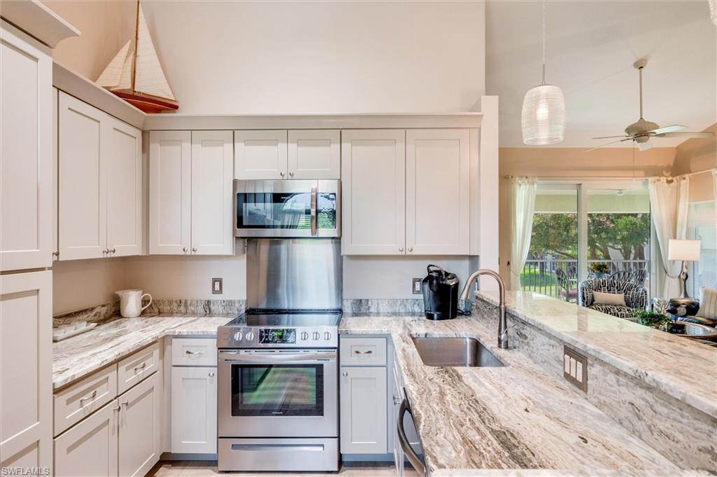 6810 Huntington Lakes Cir # 202 Property Photo 22