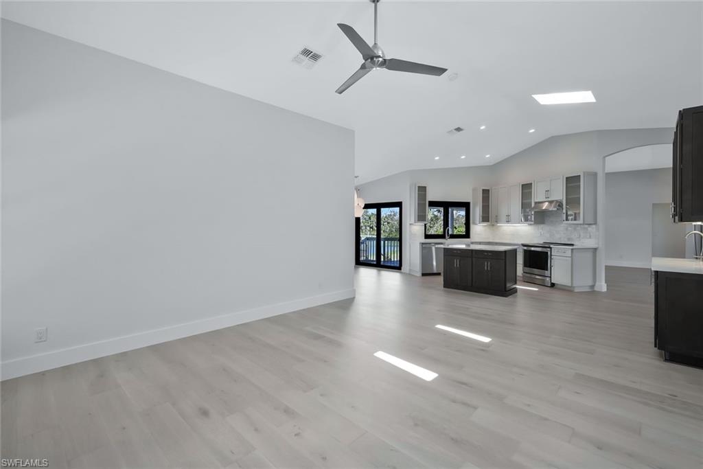 848 Limpet Dr Property Photo 19