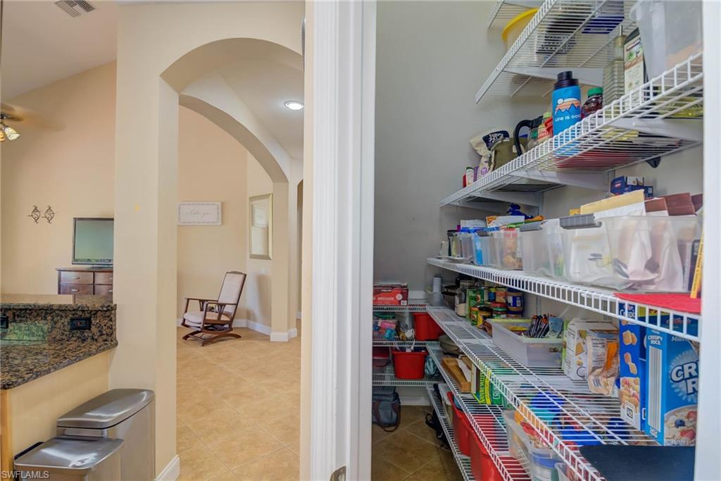 12822 Aston Oaks Dr Property Photo 9