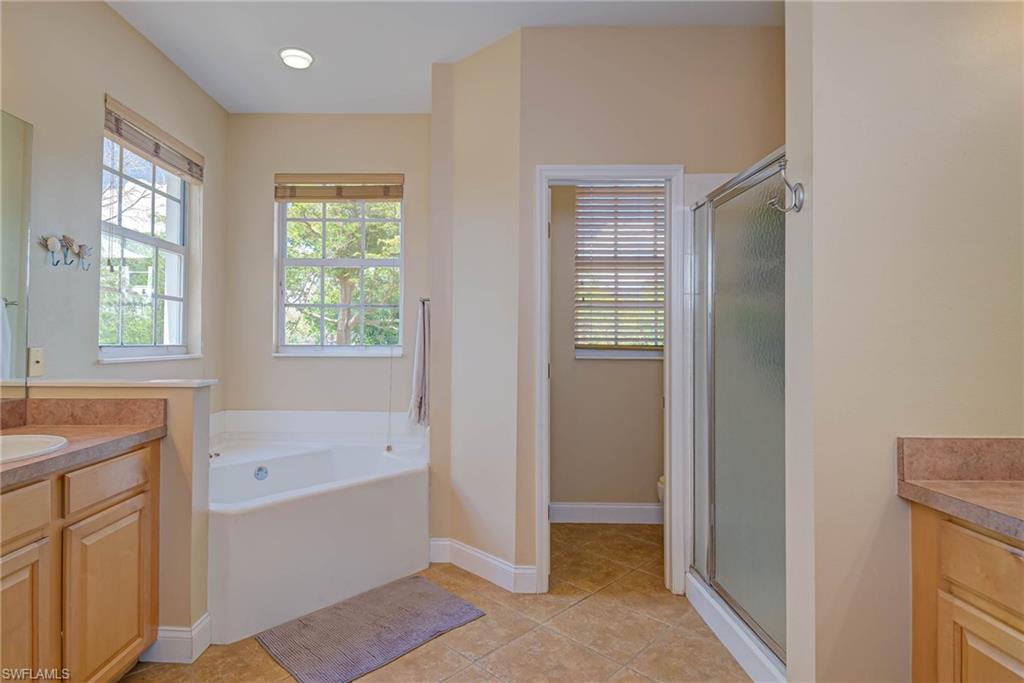 12822 Aston Oaks Dr Property Photo 15