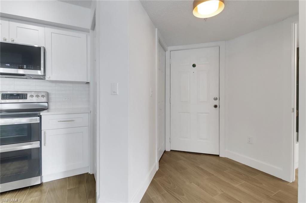 8940 Colonnades Ct E # 721 Property Photo 4