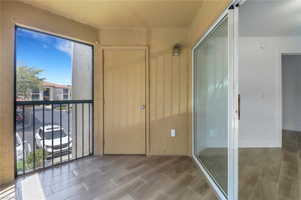 8940 Colonnades Ct E # 721 Property Photo 18