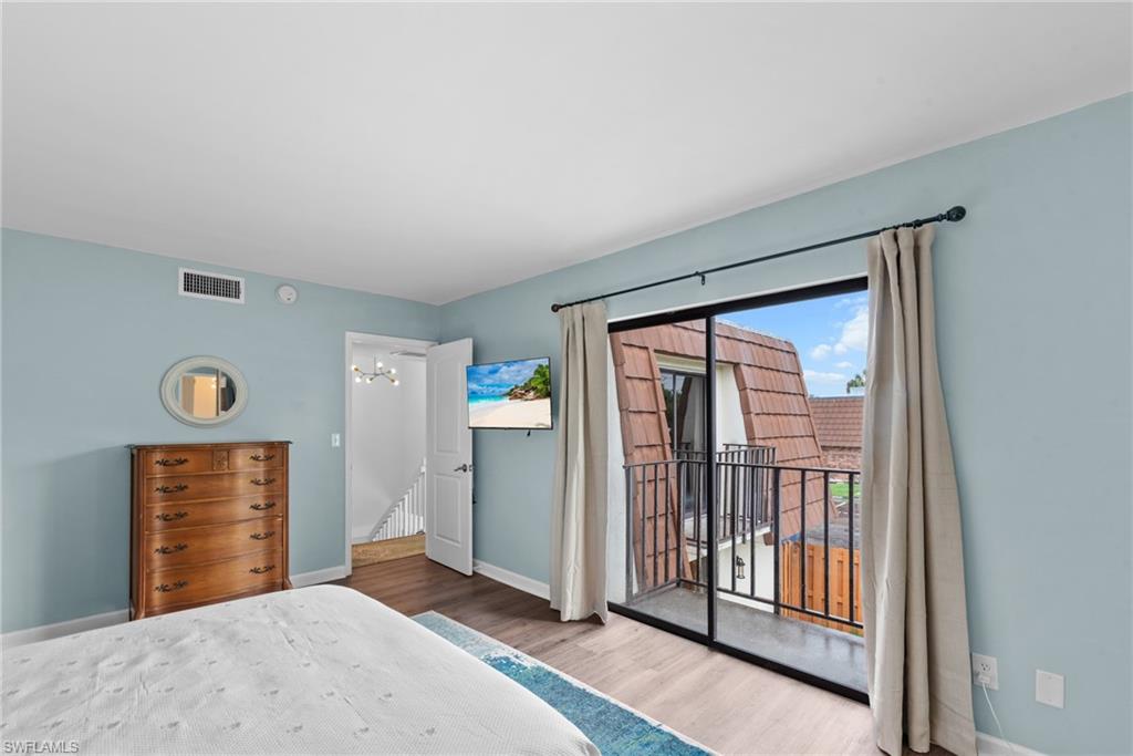 1454 Park Shore Cir # 2 Property Photo 18