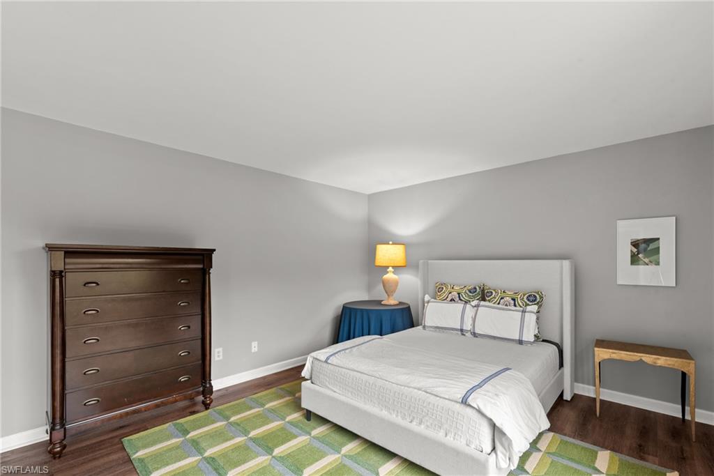 1454 Park Shore Cir # 2 Property Photo 24