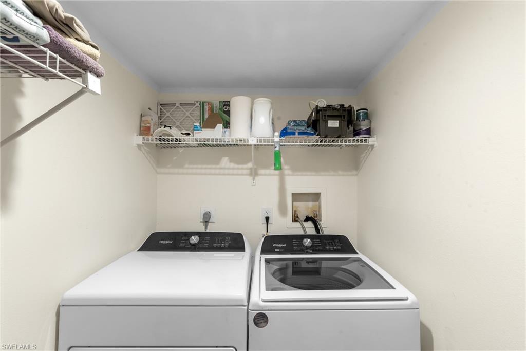 1454 Park Shore Cir # 2 Property Photo 26