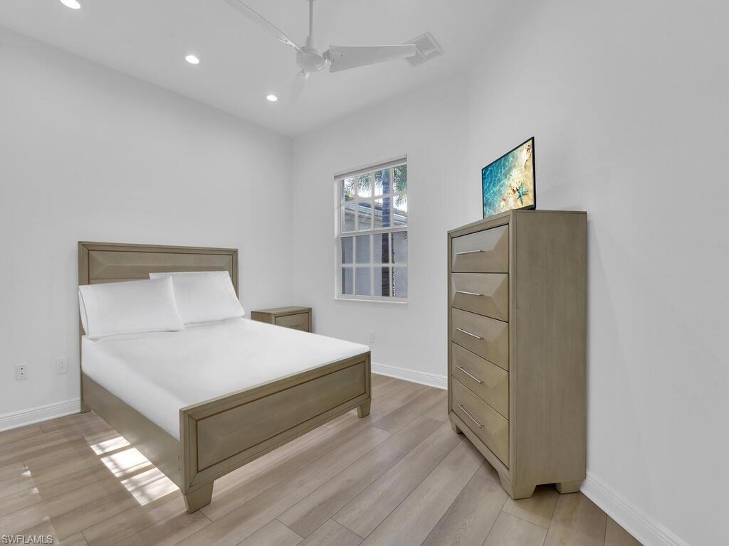 10500 Marino Pointe Dr # 703 Property Photo 28