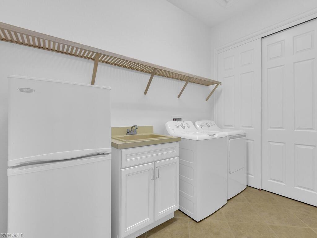 10500 Marino Pointe Dr # 703 Property Photo 31