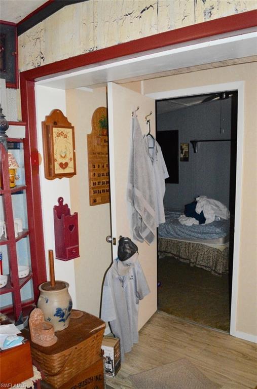 207 Lantern Ln Property Photo 9